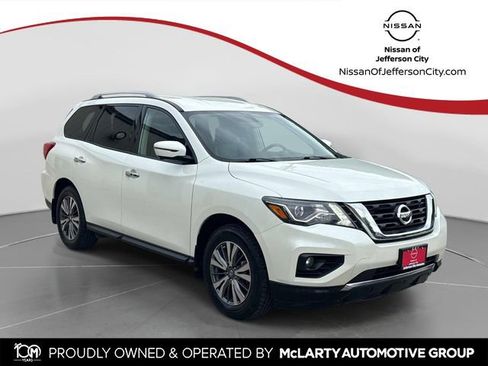 Used 2020 Nissan Pathfinder SL w/ Cargo Package AWD/4WD image 1
