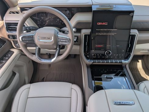 New 2026 GMC Yukon Denali AWD/4WD image 9