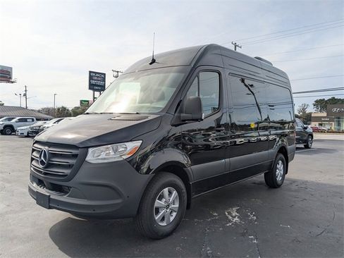 New 2026 Mercedes-Benz Sprinter 2500 image 9