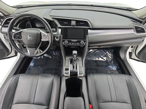 Used 2018 Honda Civic EX-L image 9