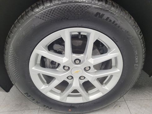 Used 2024 Chevrolet Equinox LT image 31