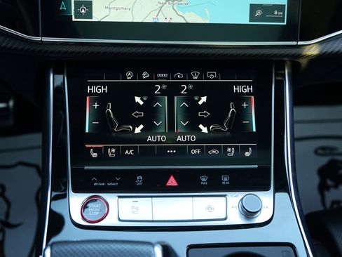 Used 2022 Audi RS Q8 w/ Black Optic Package image 33