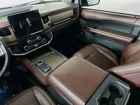 Certified 2024 Ford Expedition Max Limited image 11