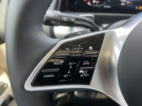 New 2026 Mercedes-Benz GLB 250 4MATIC image 30