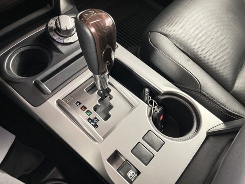 Used 2023 Toyota 4Runner Limited image 28