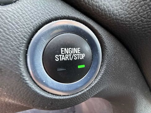 Certified 2024 Chevrolet Equinox LT AWD/4WD image 16