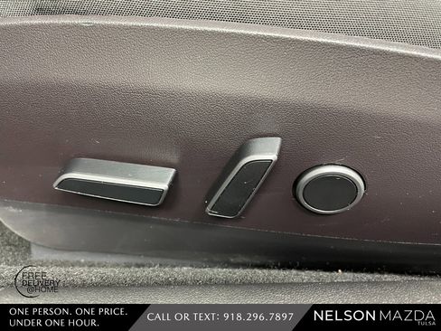 Used 2023 Tesla Model 3 Standard Range image 18