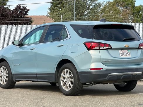 Used 2022 Chevrolet Equinox LT FWD image 5