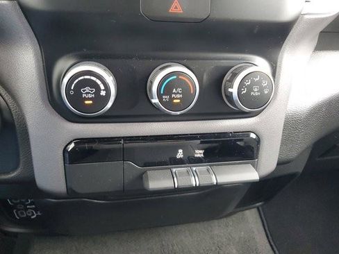 Used 2024 RAM 1500 Big Horn image 25