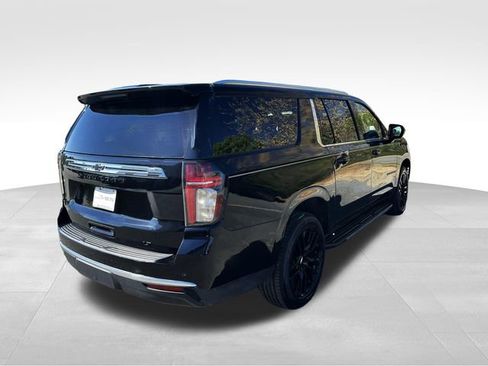 Used 2021 Chevrolet Suburban LT image 5