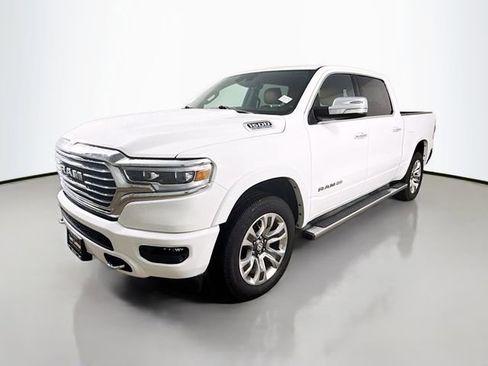Used 2022 RAM 1500 Limited w/ Body Color Bumper Group image 3