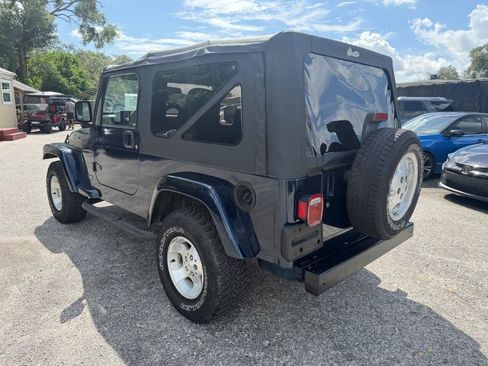 Used 2006 Jeep Wrangler Unlimited AWD/4WD image 7