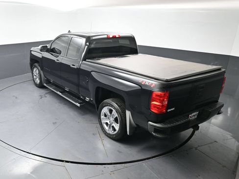 Used 2018 Chevrolet Silverado 1500 Custom w/ Custom Value Package AWD/4WD image 42