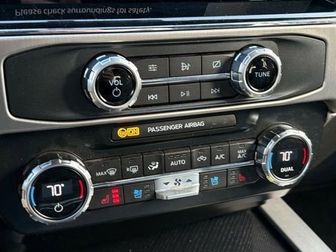 Used 2022 Ford F250 Platinum w/ FX4 Off-Road Package image 14