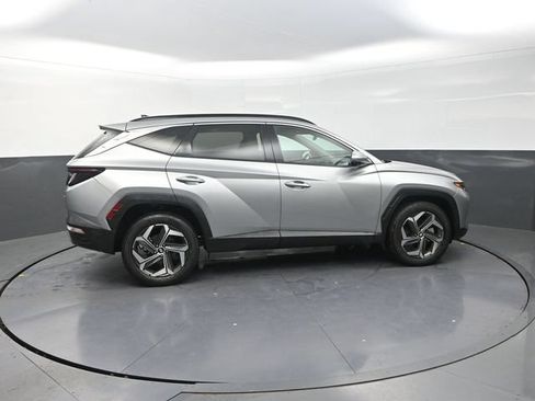 Used 2024 Hyundai Tucson Limited AWD/4WD image 9