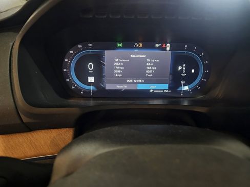 Certified 2023 Volvo XC90 B6 Plus image 20