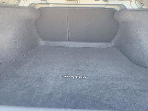 Certified 2024 Nissan Sentra SR FWD image 21