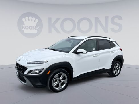 Used 2023 Hyundai Kona SEL image 1