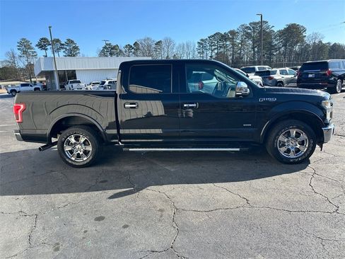 Used 2017 Ford F150 Lariat image 5