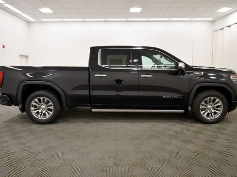 Used 2023 GMC Sierra 1500 Denali w/ Technology Package image 9