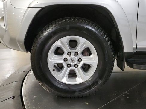 Used 2020 Toyota 4Runner SR5 Premium image 29