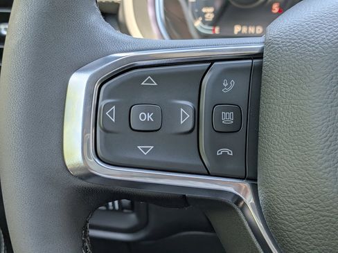New 2026 RAM 2500 Laramie AWD/4WD image 23