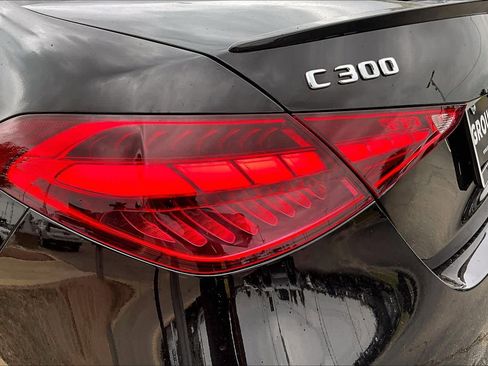 Used 2023 Mercedes-Benz C 300 Sedan image 29