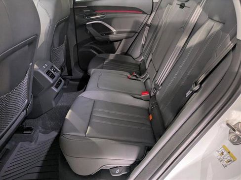 New 2025 Audi Q5 Premium Plus image 16