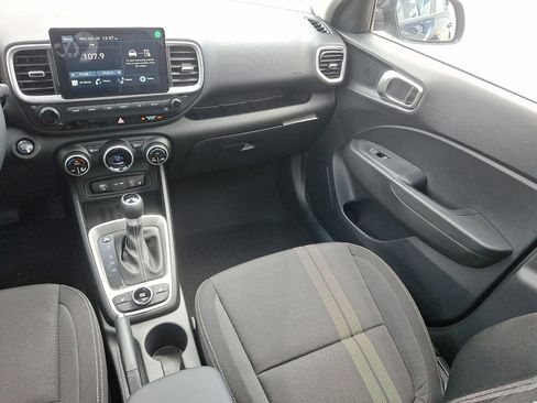 New 2026 Hyundai Venue SEL FWD image 11