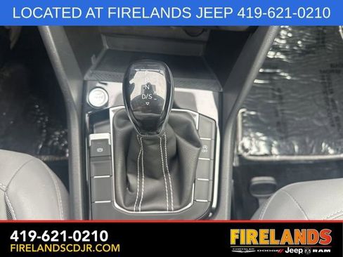 Used 2024 Volkswagen Taos SE image 29