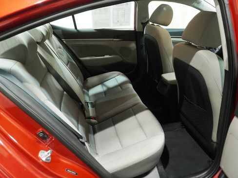 Used 2018 Hyundai Elantra Value Edition w/ Cargo Package FWD image 15