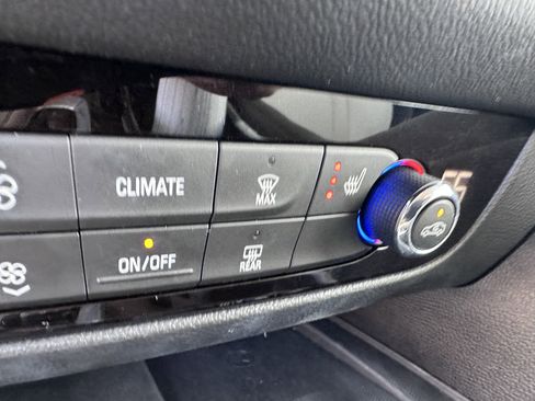 Used 2023 Buick Enclave Essence w/ Experience Buick Package image 22