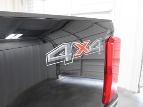 Used 2024 Ford F250 XLT image 29