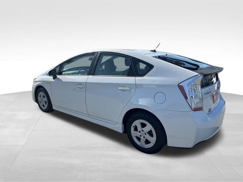 Used 2010 Toyota Prius Five image 3