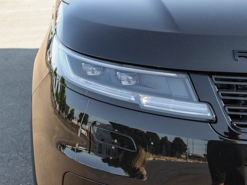 New 2026 Land Rover Range Rover Sport Dynamic SE AWD/4WD image 15