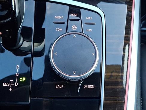 Used 2023 BMW X5 xDrive40i w/ Premium Package image 16