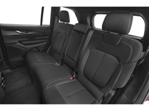 Used 2025 Jeep Grand Cherokee Laredo X AWD/4WD image 13