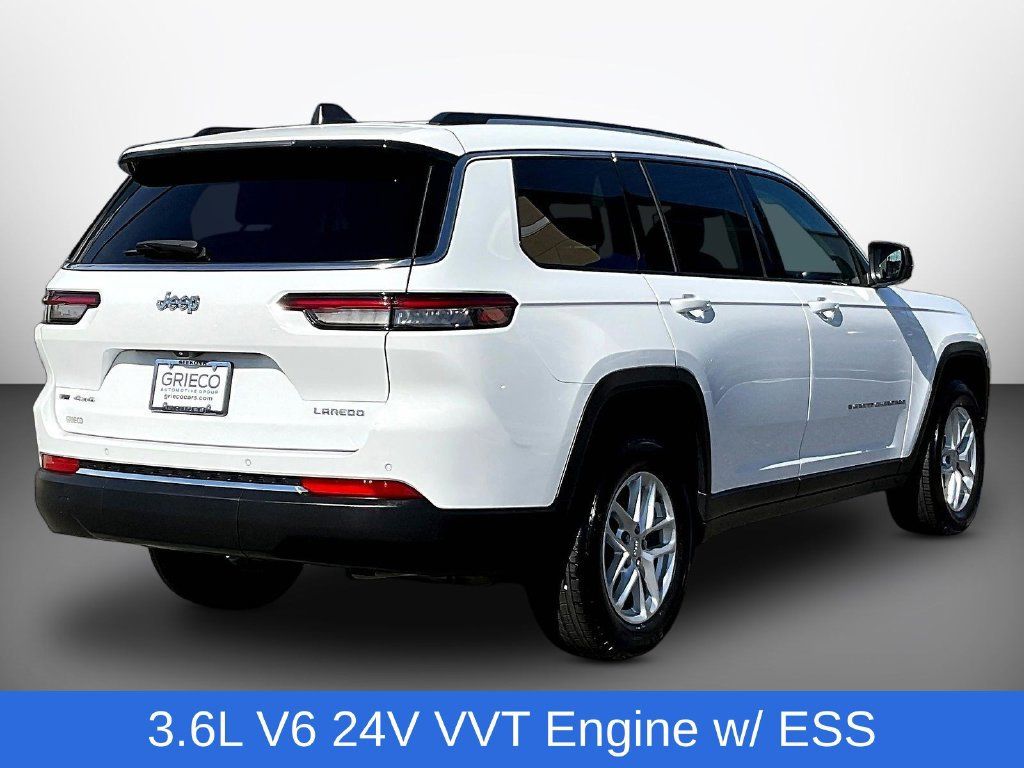 Used 2023 Jeep Grand Cherokee L Laredo AWD/4WD image 7