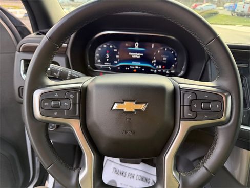 Certified 2024 Chevrolet Suburban LT image 15