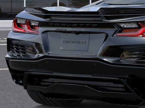 New 2026 Chevrolet Corvette E-Ray image 14