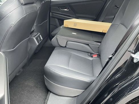 New 2026 Subaru Solterra image 12