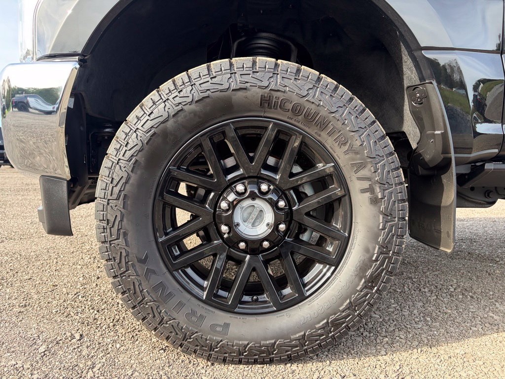 Used 2018 Ford F350 Lariat w/ Lariat Ultimate Package AWD/4WD image 13