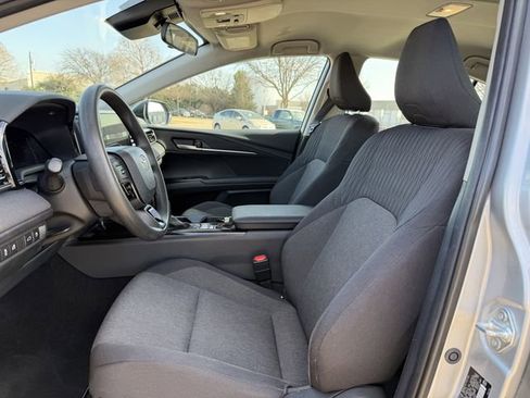 Certified 2025 Toyota Camry LE image 24