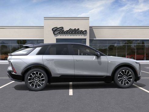 New 2026 Cadillac Lyriq Premium Sport image 5