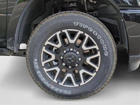 New 2025 RAM 2500 Limited image 10