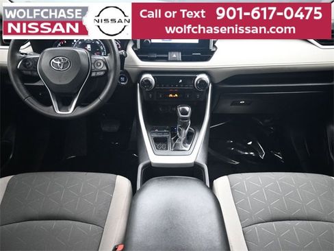 Used 2024 Toyota RAV4 XLE image 9