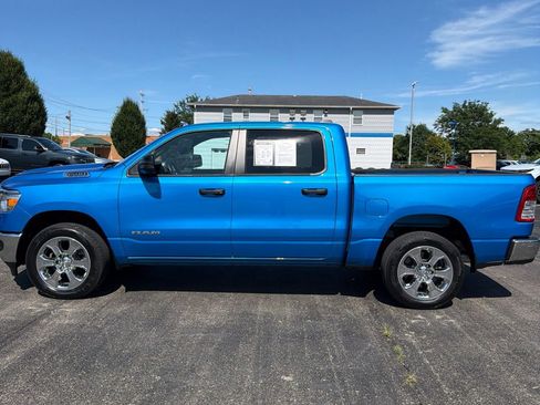 Used 2024 RAM 1500 Big Horn AWD/4WD image 2