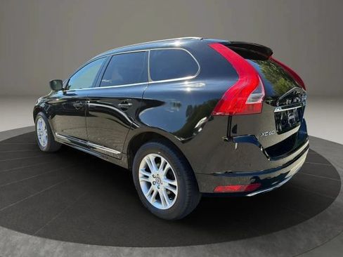 Used 2016 Volvo XC60 T5 Premier w/ Proximity Package AWD/4WD image 7