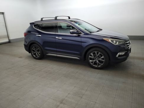 Used 2018 Hyundai Santa Fe Sport FWD image 11