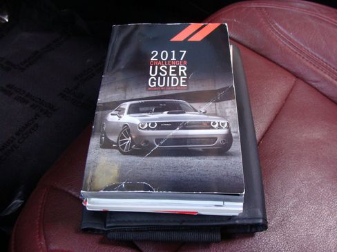 Used 2017 Dodge Challenger R/T w/ Driver Convenience Group RWD image 35